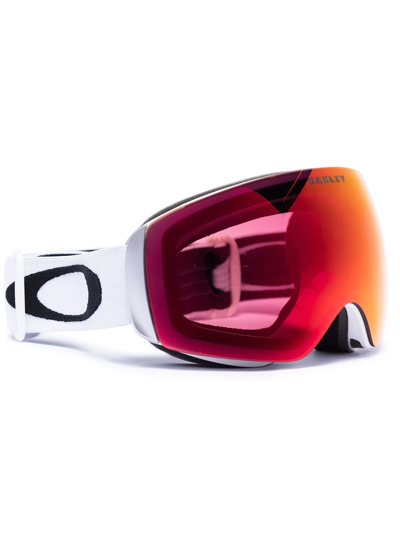 Shop Oakley Flight Deck Ski Goggles In Weiss