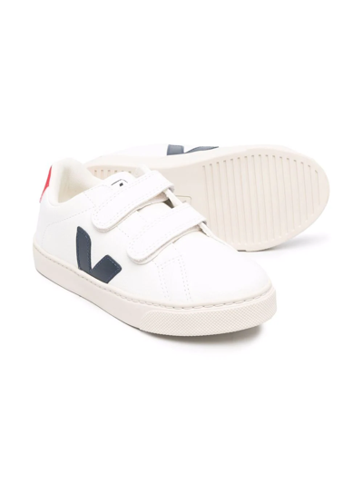 Veja Touch-strap Low-top Trainers In White