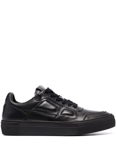 Shop Ami Alexandre Mattiussi Ami De Coeur Low-top Sneakers In Black