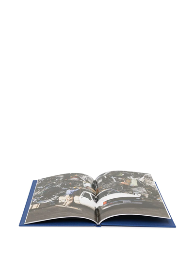 Etudes Studio Scrapyard No.22 Michael Schmelling Photography Book In Blau