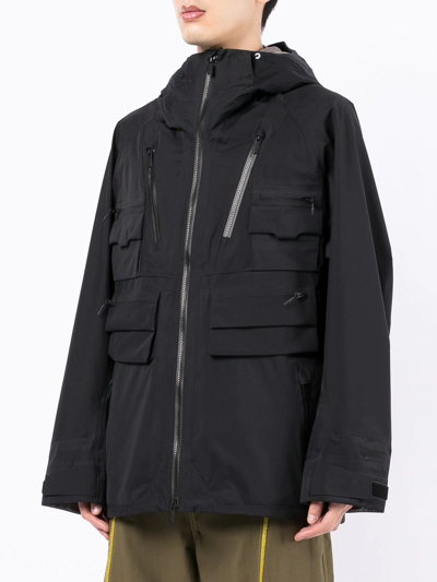 White Mountaineering Hooded Zipped Jacket In Schwarz