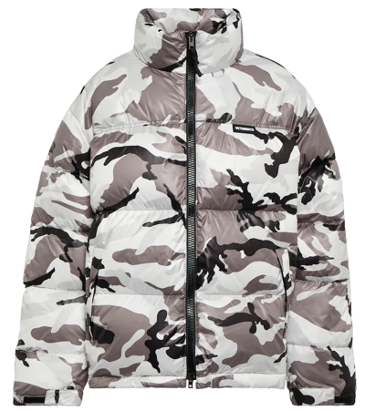 Shop Vetements Camouflage Down Jacket In White Camo Print