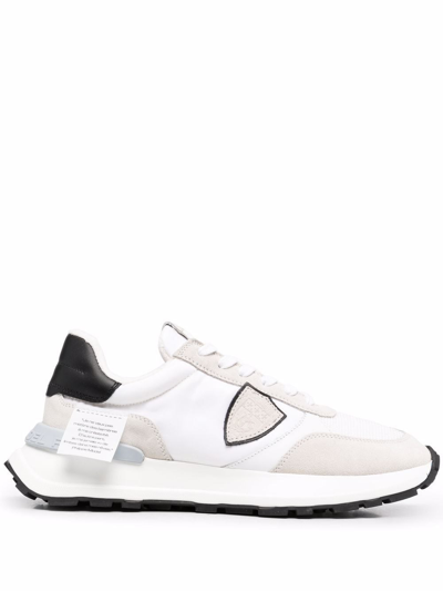 Shop Philippe Model "antibes Mondial" Sneakers In Bianco