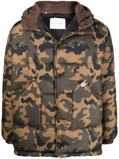 Shop Mackintosh Camouflage-pattern Padded Jacket In Grün