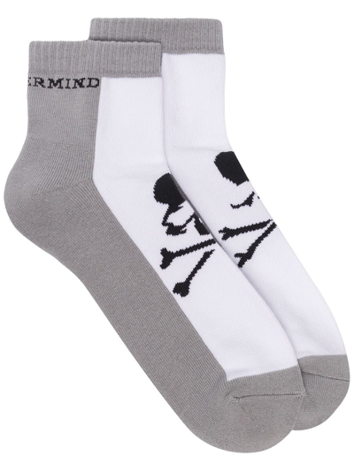 Shop Mastermind Japan Skull Two-tone Socks In White