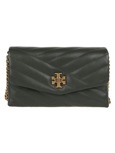 Shop Tory Burch Kira Chevron Chain Wallet In Sycamore Rolled Gold