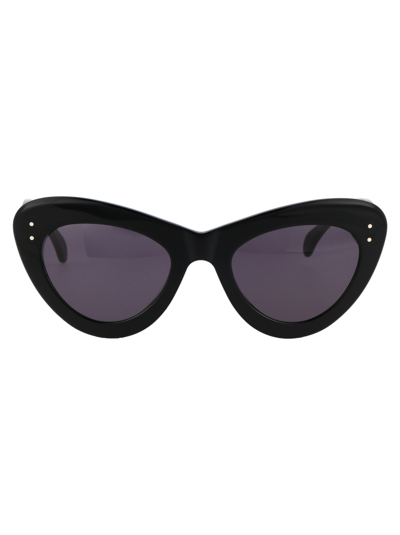 Shop Alaïa Aa0046s Sunglasses In 001 Black Black Grey