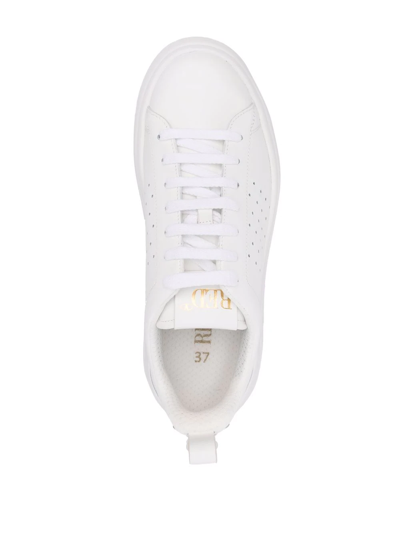 Redv Bowalk Low-top Sneakers In White