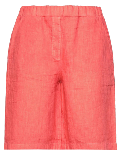 Shop La Fileria Woman Shorts & Bermuda Shorts Coral Size 6 Linen In Red