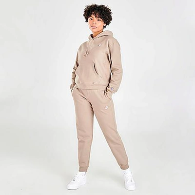 Champion sweatpants with logo in tan