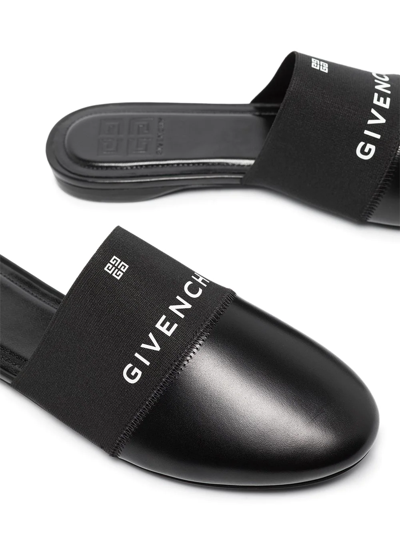 Shop Givenchy Bedford Flat Mules In Schwarz