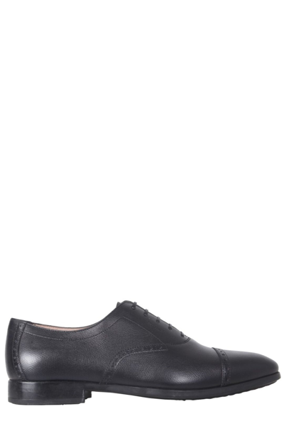 Shop Ferragamo Salvatore  Oxford Lace In Black