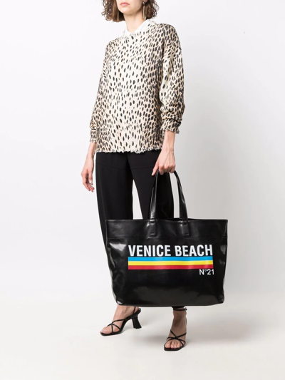 Shop N°21 Slogan Print Tote Bag In Black