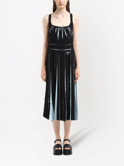 Prada `re-edition` Printed `sablé` Dress In Schwarz