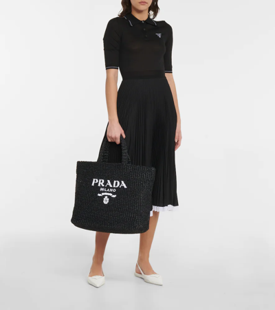 Prada Logo Embroidered Raffia Tote Bag In Black