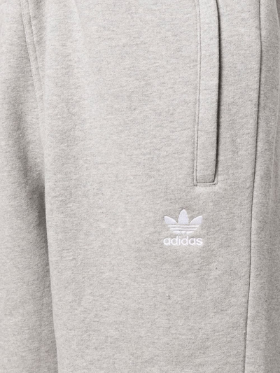 Shop Adidas Originals Embroidered-logo Knee-length Shorts In Grau