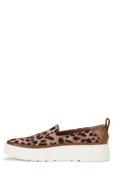 Baretraps Nevin Platform Slip-on Sneaker In Auburn