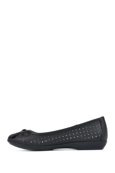 Shop Cliffs By White Mountain Cheryl Ballet Flat In Black/burnished/smooth