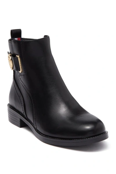 R Musling Mod viljen Tommy Hilfiger Logo Buckle Ankle Boot In Black | ModeSens