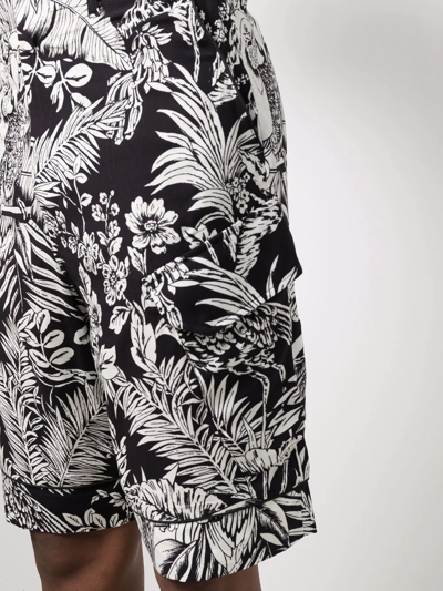 Palm Angels Parrot-print Track Shorts In Schwarz