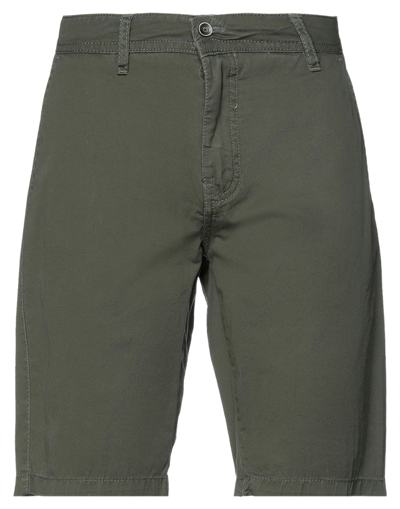 Shop Ago E Filo Shorts & Bermuda Shorts In Military Green