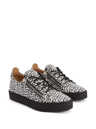 Giuseppe Zanotti Frankie Monogram Sneakers In Black