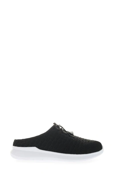 Propét Travelbound Slide Sneaker In Black
