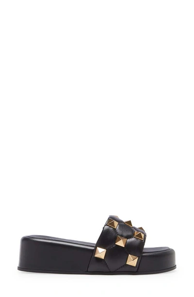 Valentino Roman Stud Flatform Slide Sandal In Quilted Nappa In Nero