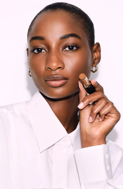 Clé De Peau Beauté Concealer Spf 27 In Beige