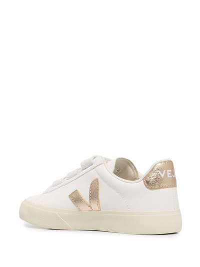 Veja Recife Chromefree Leather In White Platine In White