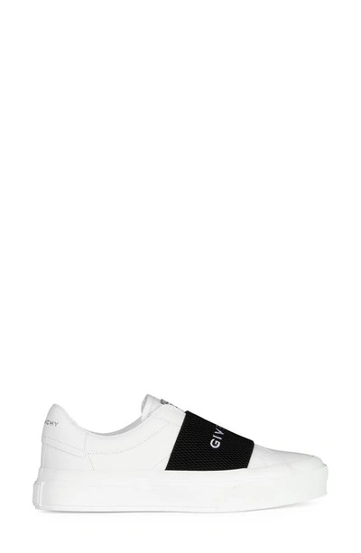 Givenchy City Court Logo Sneaker In |