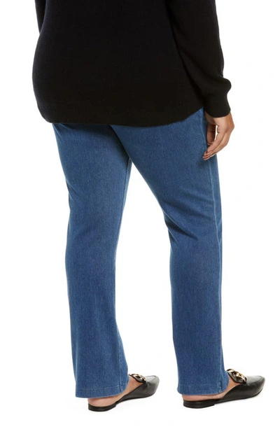 Lyssé Straight Leg Jeggings In Mid Wash