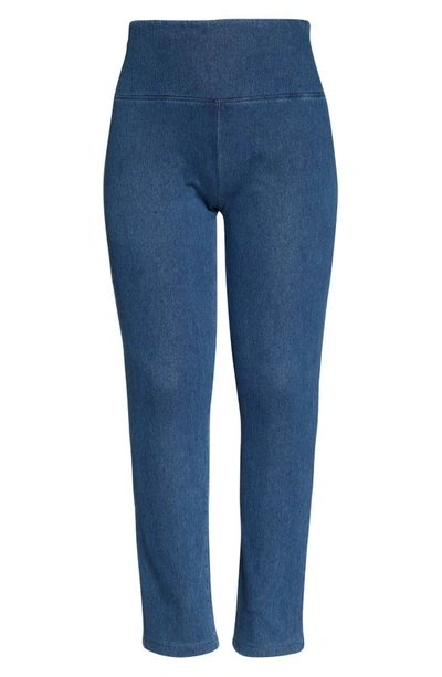 Lyssé Straight Leg Jeggings In Mid Wash