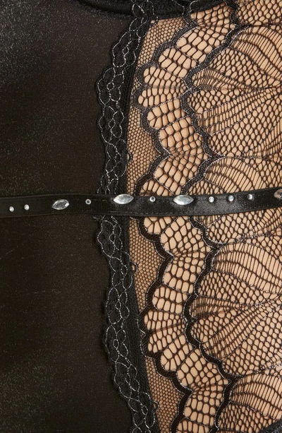Coquette Embellished Undewire Lace Teddy In Black