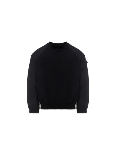 Shop Juunj Sweatshirt In Black