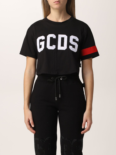 Shop Gcds Cropped T-shirt With Logo Print In Black
