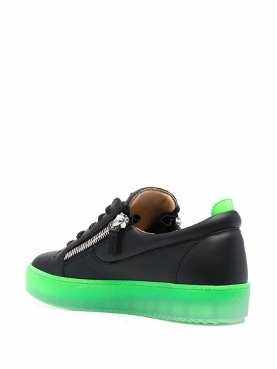 Giuseppe Zanotti Contrasting-sole Low-top Sneakers In Black