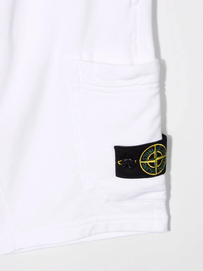 Stone Island Teen Compass-motif Multi-pocket Cargo Shorts In White