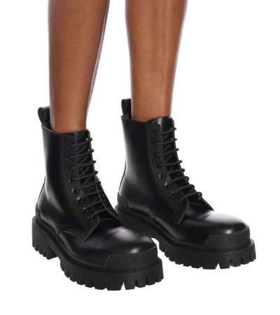 Balenciaga 60mm Strike Leather Combat Boots In Black