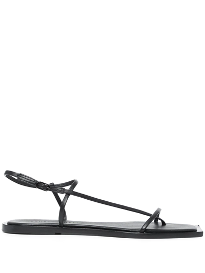 Studio Amelia Filament Squared Flat Flip Flops In Schwarz