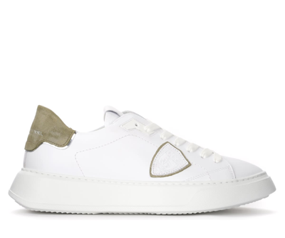 Shop Philippe Model Sneaker  Temple In White And Green Leather In Bianco