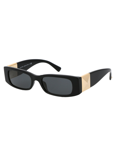 Valentino Black Thin Rectangular Sunglasses In Black