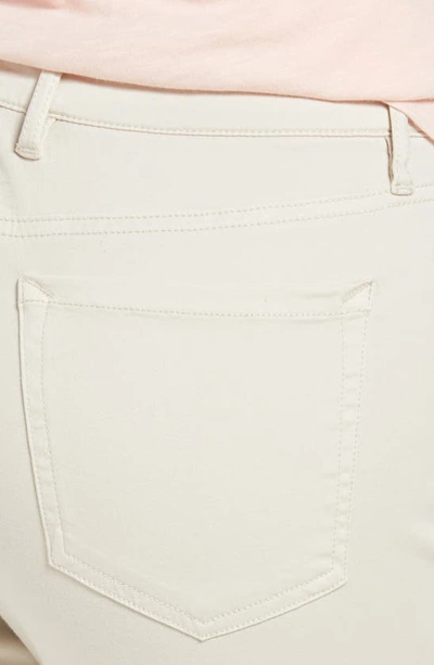 Tommy Bahama Boracay Slim Boyfriend Pants In Moonbeam
