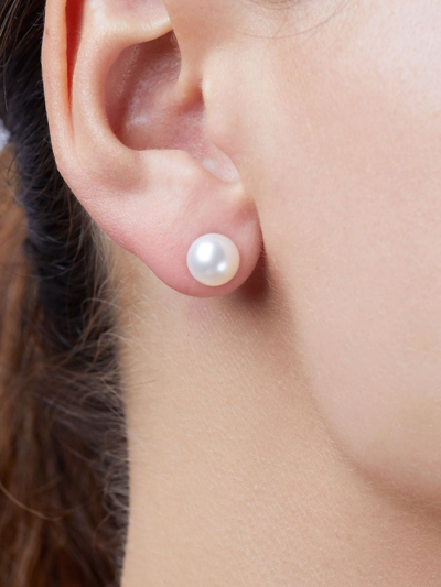 Yoko London 18kt White Gold Classic 8mm Freshwater Pearl Stud Earrings In Silber