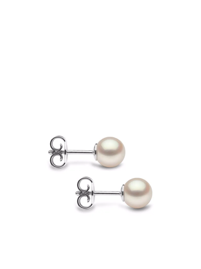 Yoko London 18kt White Gold Classic 6mm Freshwater Pearl Stud Earrings In Silber