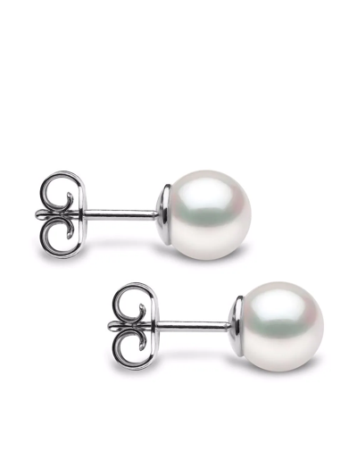 Shop Yoko London 18kt White Gold Classic 7mm Akoya Pearl Stud Earrings In Silber