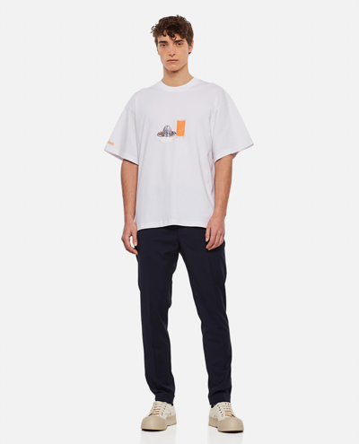 Shop Jacquemus Le T-shirt Succo In White