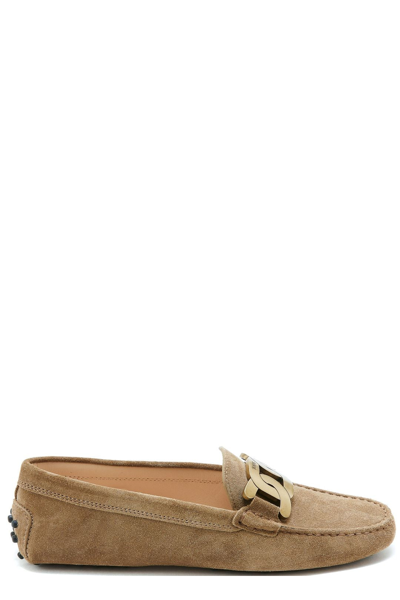 Shop Tod's Kate Chainlink Plaque Loafers In Beige
