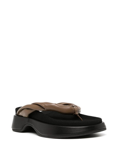 Reike Nen Twisted-strap Platform Flip Flops In Schwarz