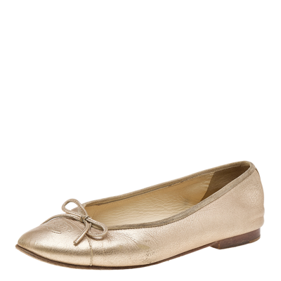 Chanel - Gold Quilted Leather Flats - 40.5 – MADE by DWC